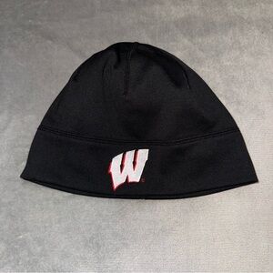 Wisconsin Badgers Columbia Omni-Heat Beanie Size Large / Extra Large